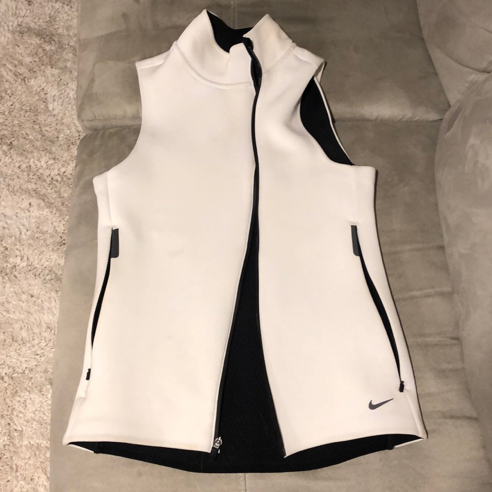 Therma-fit Nike vest